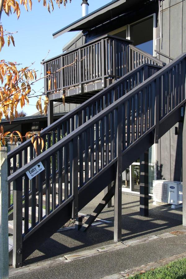 The Country Escape Apartment Fernhill Exterior photo